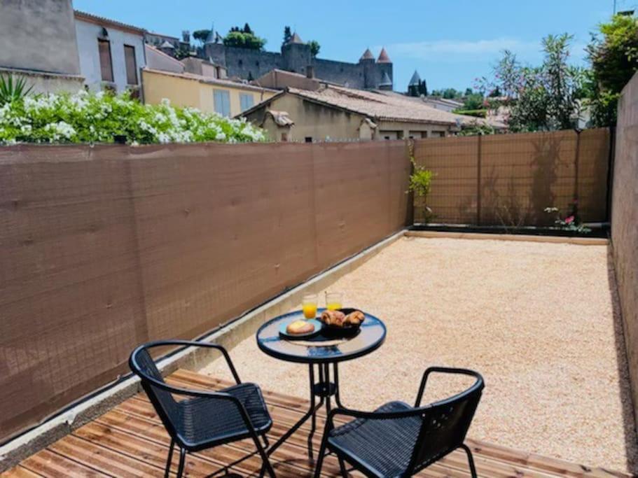 Studio Du Chateau Climatisee Carcassone Exterior photo